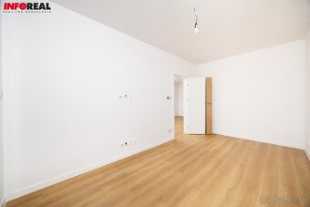 NOVOSTAVBA 3 izbový 70 m2 dom Rybárska ul., pozemok 323 m2 - 8