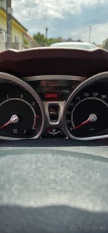 Ford fiesta - 8
