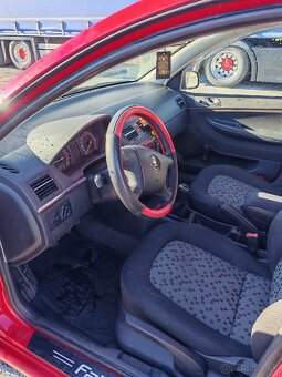 Skoda Fabia I combi 1.4 TDI 51kw červená - 8