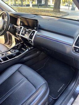 Kia Sorento 2.2 CRDi Gold 148kW202HP A8 - 8