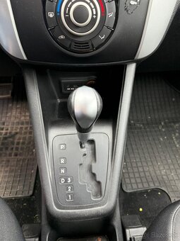 Kia Venga 1.6CVVT AUTOMAT - 8