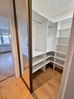 MODERNÝ 3-IZBOVÝ BYT PO KOMPLETNEJ REKONŠTRUKCII – HRONCOVA, - 8