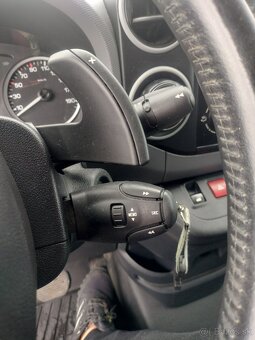 "Peugeot Partner 1.6 HDi Furgon 117 000KM automat F1 radeni - 8