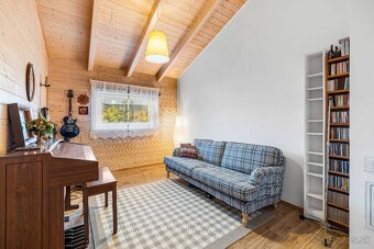 ÚTULNÝ RD S VEĽKOU ZÁHRADOU A MODERNÝMI TECHNOLÓGIAMI, ČASTÁ - 8