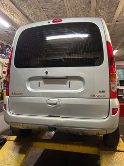 RENAULT KANGOO...RX4...4X4... - 8