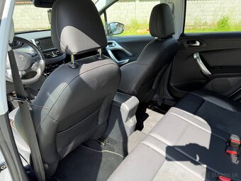 Predám Peugeot 2008 1.2 PureTech 81kW - 8
