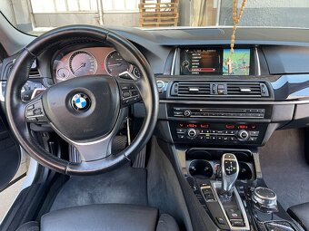 BMW Rad 5 530d F10. - 8