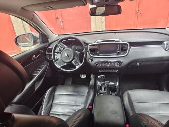 Kia Sorento UM 2.2 CRDi stresne, 7 miestne, naj. 119k km - 8