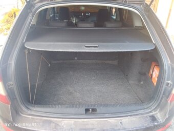 Skoda octavia kombi 2015 hladký diesel 400000km po servise - 8