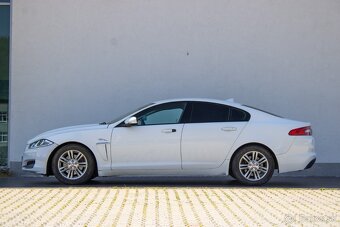 Jaguar XF - 8