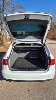 Audi A4 Avant 2.0 TDI - 8
