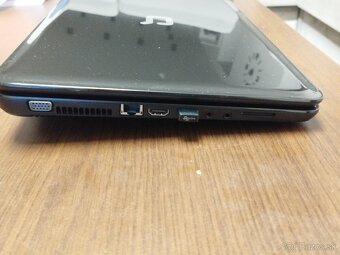 HP Compaq CQ58 15,6" - 8