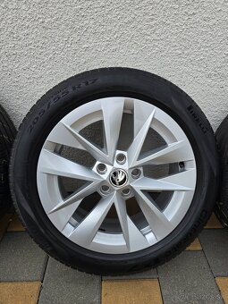 Letná sada Škoda Octavia R17 5x112 Pirelli 205/55 R17 - 8