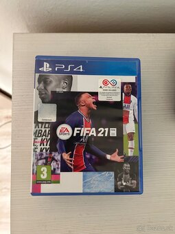 Ps4 slim(500 GB) - 8
