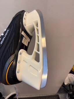 BRUSLE BAUER SUPREME 140  vel. 44,5/9 R - 8