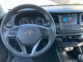 Hyundai Tucson 3 11/2017 Cierny - 8
