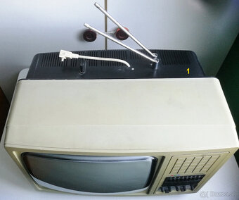 PREDÁM VZÁCNY TV TESLA MÁNES COLOR 2 KUSY - 8