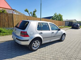 Volkswagen GOLF 4, 2.0 benzín - 8