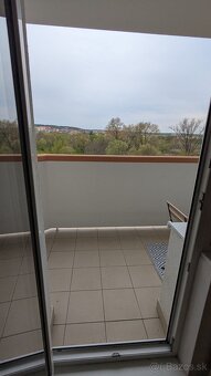 Predaj Holic, 2izb byt (dvojgarzonka) 38m2 - 8