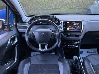 Peugeot 2008 - 8