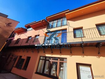 Luxusný Byt v nadstavbe historickej budovy, Prešov - 8
