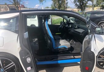 BMW i3 Executive 120 Ah Panorama 1.majiteľ Možnosť odp DPH - 8