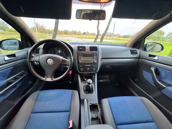 Volkswagen Golf 5 1.4 benzín - 8