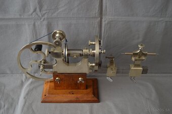 Hodinársky sústruh - 8