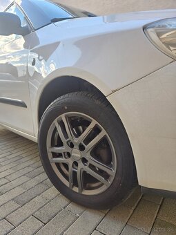 Predám auto Škoda - 8