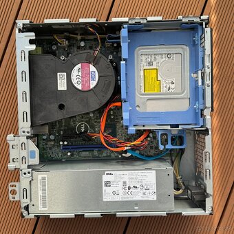 Dell OptiPlex 3060 SFF PC bez - cpu ram ssd - 8