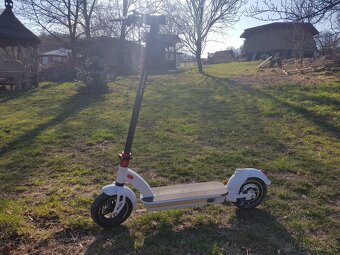 Elektrokolobežka MS Energy e10 Scooter - nafukovacie kolesá - 8