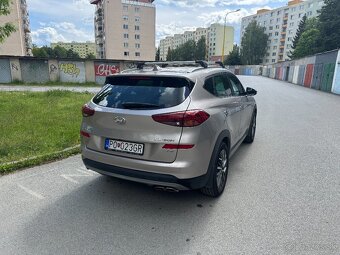 Hyundai Tucson 1.6 CRDi 136 Style 4x4 - 8