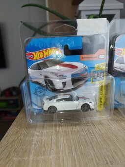 Hot wheels, majorete , Nissan GT-R, Nissan Skyline #2 - 8