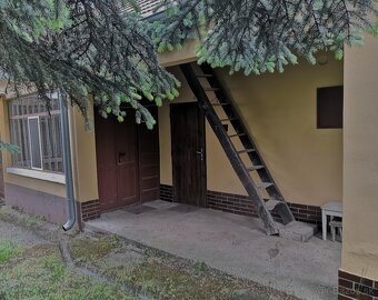 Predaj rodinného domu s veľkým pozemkom v Jasovej - 8
