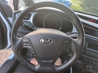 Kia Ceed Sw 64 000km, kombi, 1,4 cvvt, 74kw, 2017 benzin, SR - 8