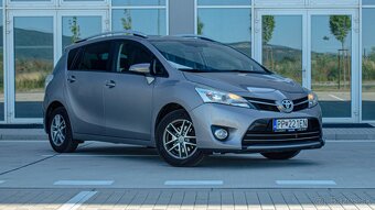 Toyota Verso 1.8 I Valvematic Active - 8