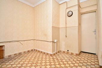 Na predaj rodinný dom blízko centra mesta - 8