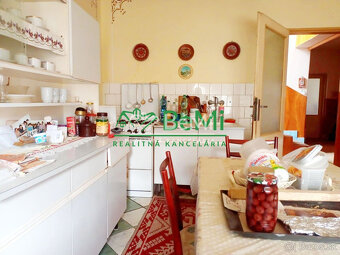 Predaj dvojgeneračného rodinného domu - Sazdice( 018-12-HEKA - 8