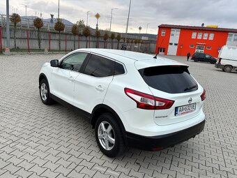 Nissan Qashqai - 8