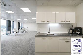 Kancelárske priestory najvyššieho štandardu v centre Košíc - - 8