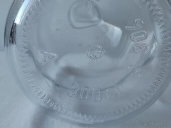 Fľaša s viečkom 1 l - 8