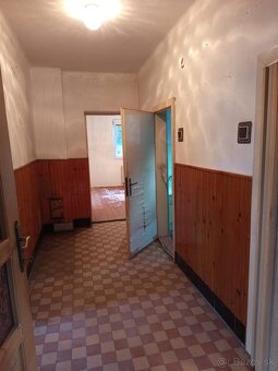 Predám rodinný dom v Zákopčí s pozemkom 1.142 m2 - 8