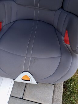 Autosedačka Chicco - 8