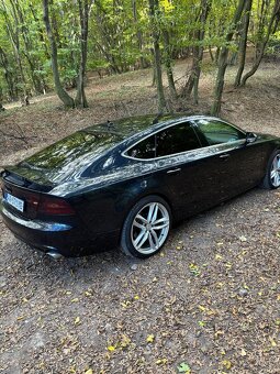 Audi A7 - 8