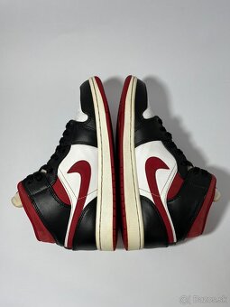 Nike Air Jordan 1 Mid - 8