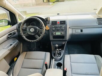 Volkwagen Touran 1.9.TDI 7miest ROK 2005 - 8