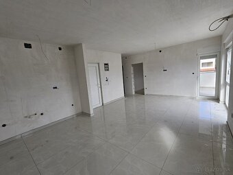 Novostavba apartmánu v Chorvátsku na ostrove VIR. - 8
