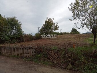 HALO reality - Predaj, pozemok pre rodinný dom 2156 m2 Kos - 8