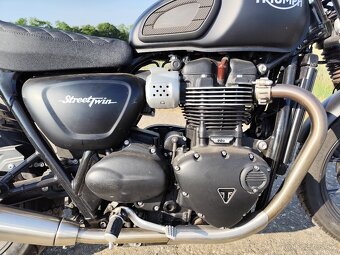 Triumph street twin 900 - 8