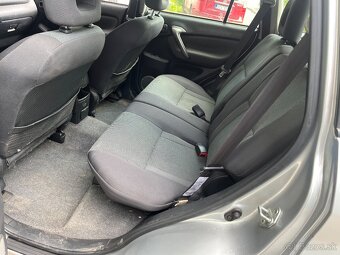 Toyota rav4 2.0d 85kw - 8